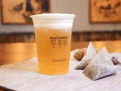為什么消費(fèi)者寧愿排隊(duì)也要喝萃茶師？