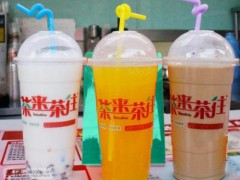 茶來茶往店加盟費多少？