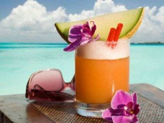 開(kāi)炫繽紛飲品加盟店靠譜嗎?