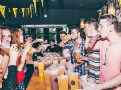 創(chuàng)業(yè)選擇飲品店加盟需要經(jīng)過哪些流程?