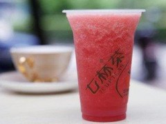 七杯茶奶茶加盟費(fèi)需要多少?行業(yè)內(nèi)什么水平?