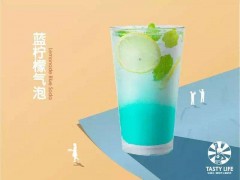 開(kāi)特思樂(lè)奶茶加盟店風(fēng)險(xiǎn)高嗎？