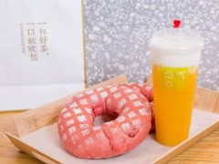 奈雪的茶加盟店為什么如此火爆，原因是什么?