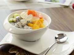 夏知秋四果湯加盟費(fèi)幾萬(wàn)元即可！復(fù)購(gòu)率超85%的美味小吃！