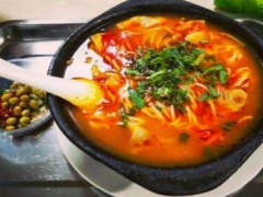 苗佳酸湯粉生意好做嗎？苗佳酸湯粉值得加盟嗎？