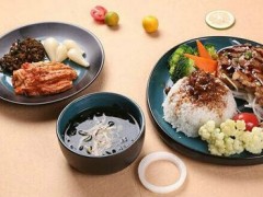 嘉吉基鐵板雞扒飯加盟費多少？12萬元就可開家創(chuàng)業(yè)店！