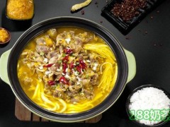 椒爸爸辣炒雞米飯加盟