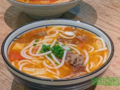 牛楠楠加盟