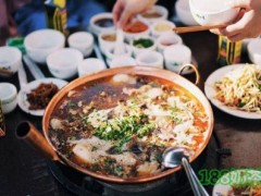 朝偉銅瓢牛肉館加盟
