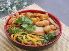 開家吉阿婆麻辣燙賺錢嗎？三線城市年賺17.93萬元！