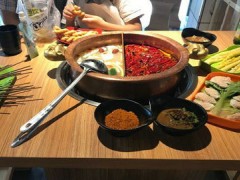 佐冷饞串串里加盟多少錢？不到13萬元的投資！