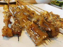 深圳木屋燒烤能加盟嗎，一年利潤有多少？