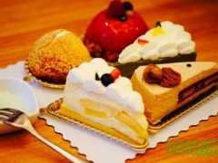 以芝Yizzee蛋糕加盟費(fèi)多少錢？創(chuàng)業(yè)其實(shí)很簡(jiǎn)單！
