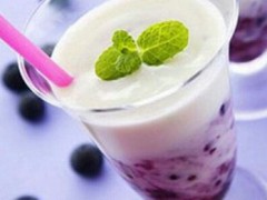 魔豆茶飲店加盟賺錢嗎？三線城市也能達(dá)到20萬(wàn)！