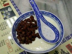 花十二萬加盟黃氏正軒劃算嗎？黃氏正軒牛奶甜品加盟好嗎？