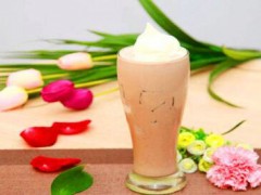 想做飲品加盟什么品牌好？牙覓飲品加盟有優(yōu)勢(shì)
