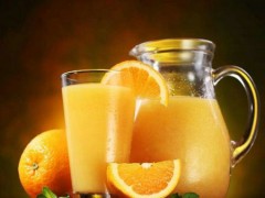 小本創(chuàng)業(yè)好項目 為什么選擇加盟嶼藍(lán)灣奶茶？