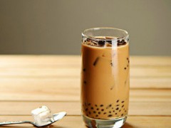 一家奶茶店如何才能在當(dāng)下的飲品市場中脫穎而出？