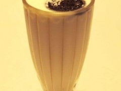 夢(mèng)幻雪奶茶店的宣傳單怎么發(fā)才能被更多的消費(fèi)者關(guān)注？
