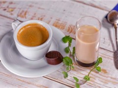 一家奶茶店需要多少錢？奶茶行業(yè)的成本高不高？