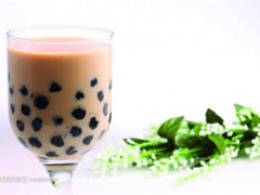 進(jìn)入奶茶行業(yè)的加盟費(fèi)用