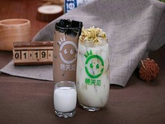 晴天見奶茶加盟