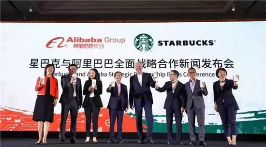 星巴克在中國(guó)銷量首次出現(xiàn)下滑，瑞幸咖啡步步緊逼！