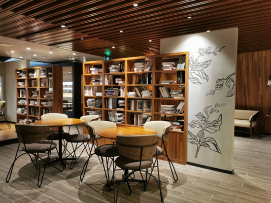 星巴克新對(duì)手？蘇寧小店開首家咖啡專門店