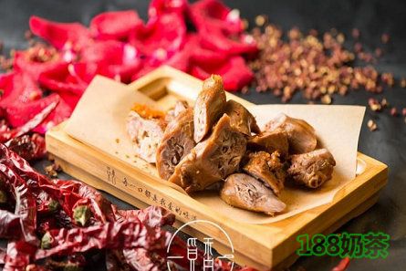 覓香老成都串串香加盟嗎？覓香老成都串串加盟費【表】