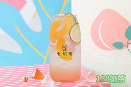 七加零果鉆茶飲加盟