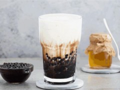 港鐵快飲加盟