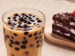 趴踢灘奶茶加盟，大多數(shù)人的創(chuàng)業(yè)首選！
