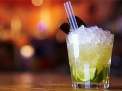 冰果漫吸奶茶加盟店在經(jīng)營上需要注意什么？