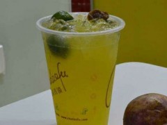 網(wǎng)紅奶茶店都有哪些共同之處？【茶道夫奶茶加盟】