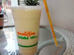 創(chuàng)業(yè)加盟奶茶店的首選——四季花奶茶加盟