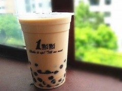 在寧波開一家一點(diǎn)點(diǎn)奶茶加盟店要投入多少錢？利潤大不大？