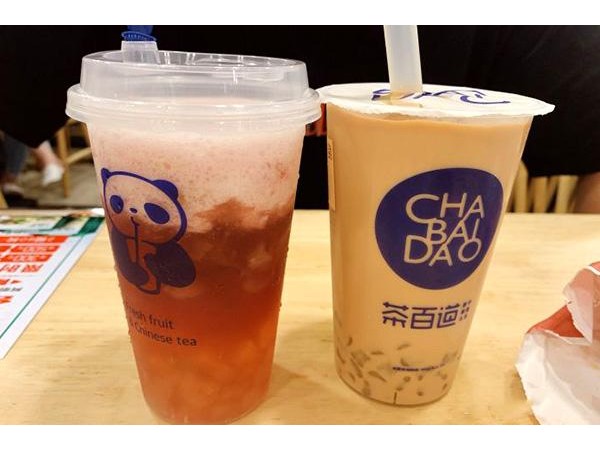 茶百道奶茶投資一個(gè)店多少錢(qián)，全國(guó)統(tǒng)一價(jià)只要.萬(wàn)