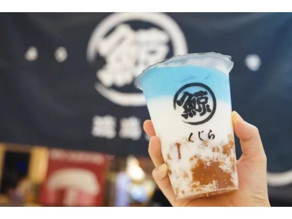 琉璃鯨奶茶加盟熱線的電話，上海朋友的福音來了