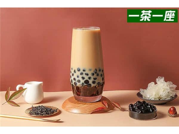 一茶一坐加盟費用大概是多少，自己開了店