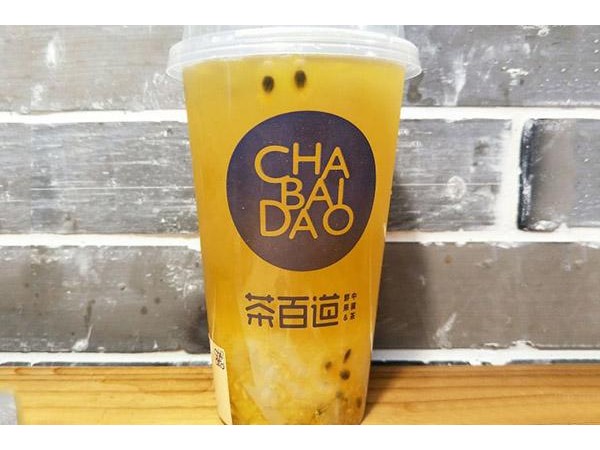 茶百道奶茶加盟店費用，百萬加盟的背后