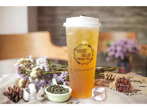 繽果鮮茶官方，美女為加盟美味奶茶遠(yuǎn)赴蘇州總部
