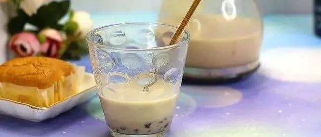 奶茶店不賺錢 你開他有啥用啊！