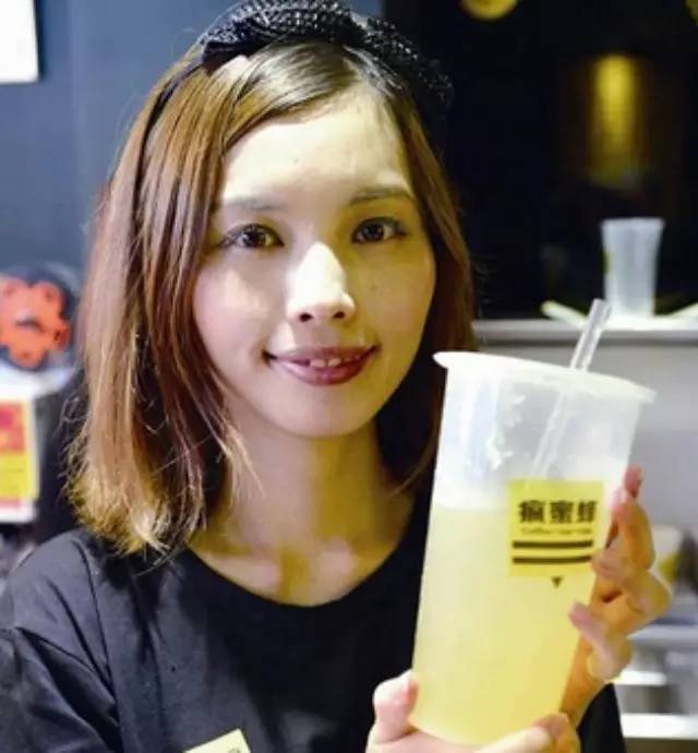 【新店】臺(tái)灣文創(chuàng)茶飲“瘋蜜蜂”卡位小資曾厝垵