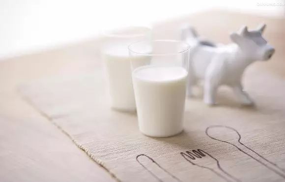 怎樣讓顧客欣然接受一杯有腥味的鮮奶飲品
