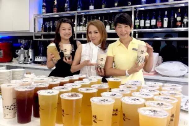 嵐馬雅芬講述： 年開家海外直營店歷程