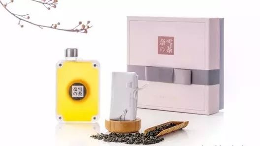 奈雪の茶推了款新產(chǎn)品 售價  元