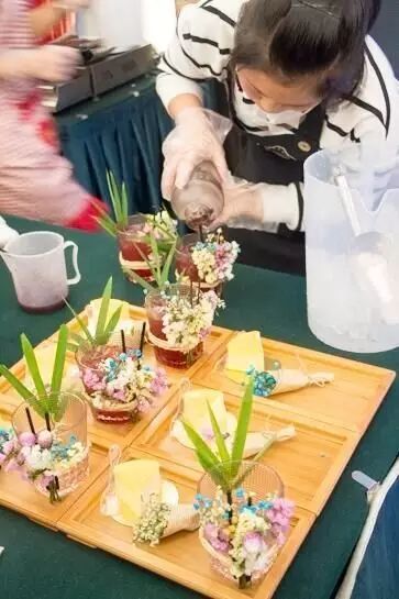 折耳根、小茴香、辣椒全來(lái)做飲品 西南賽區(qū)創(chuàng)意就是這么足！