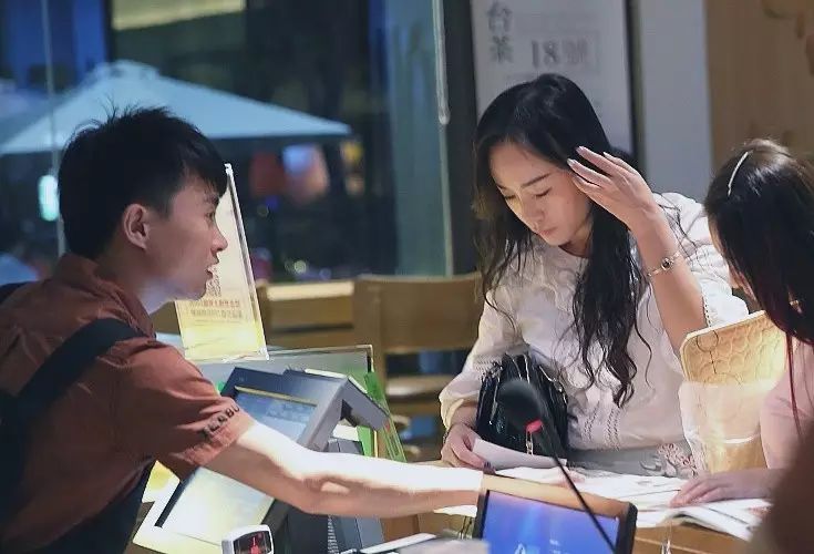 “茶飲升級”正在盛行 今天給你看個新版本