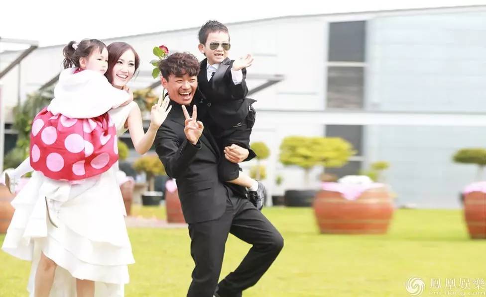 王寶強(qiáng)離婚了，這對奶茶小夫妻感動了我！