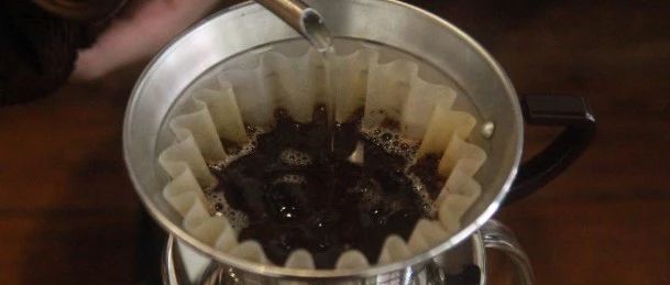 【前街咖啡師手記】冰火沖適合哪一種粉水總比例？